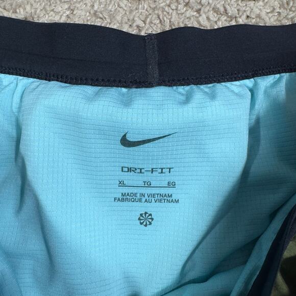 Nike Trail Shorts Mens XL Green Blue Dri-FIT Flex Stride Running DN4480-482 - Picture 4 of 11